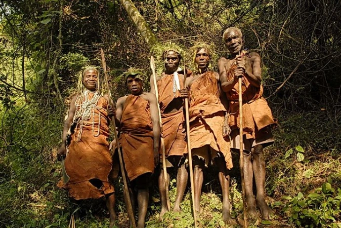 Batwa people of Bwindi - Uganda